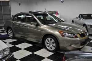 2008 Honda Accord ONLY 38,791 Miles! Carfax Certified! Photo
