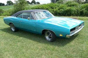 1969 Dodge Charger RT 440 4 speed