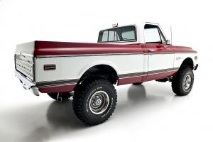 1972 Chevrolet Cheyenne C-10, show truck, restored, short box, red Photo