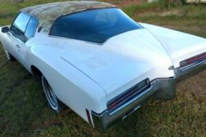 1971 BUICK RIVIERA BOAT TAIL 455 BIG BLOCK ONE OF THE MOST WANTED MUSCLE CARS Photo