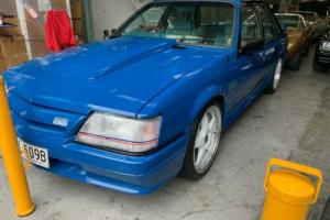1985 HOLDEN COMMODORE VK GROUP A TRIBUTE  V8 5 SPEED MANUAL Photo