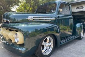 1951 Ford F-100 Photo