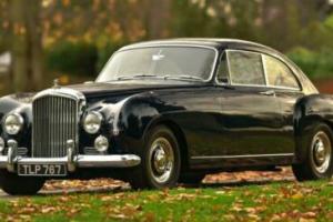 1957 BENTLEY S1 CONTINENTAL MANUAL FASTBACK BY H.J. MULLINER