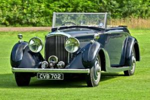 1937 DERBY BENTLEY 4 1/4 DISAPPEARING ROOF, H J MULLINER CONVERTIBLE Photo