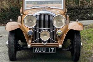 1933 Bentley 3.5 Litre Barker Sporting 2dr Drophead Coupe.