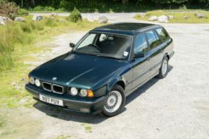 BMW E34 525i Touring 5 Speed Manual - 1996 Oxford green - OFFERS WELCOME