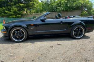 Ford Mustang GT Convertible Photo
