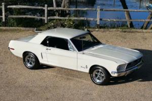 Ford Mustang 302 High Specification V8 Auto Photo