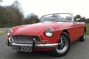 MGB ROADSTER. OVERDRIVE Photo