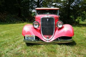 1934 Ford HOT ROD Photo