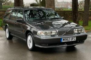1995 Volvo 960 Mk.II GLE ( 965 ) 2.5 24V Auto Estate. Only 88,000 Miles From New Photo