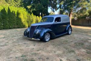 1937 Ford Sedan Delivery Photo