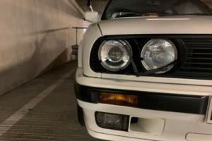 E30 BMW 320I SE 1 OWNER FSH W/ BMW STAMPS (£18k RRP) IMMACULATE ELECTRIC SUN WIN Photo
