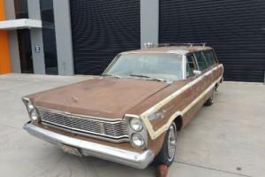 1965 FORD COUNTRY SQUIREWOODY 390 V8, AUTO,PWR STR,AIR CON 8 SEATS,FULL ELECTRIC Photo