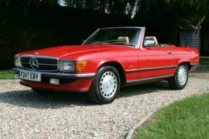 Mercedes-Benz SL420 with Fantastic history in excellent order throughout. Photo