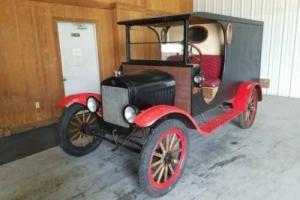 1920 Ford Model T 1920 FORD MODEL T Photo