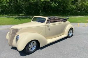 1937 Ford Street Rod Convertible Photo