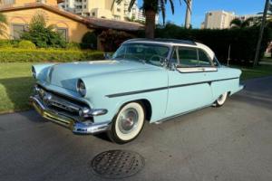 1954 Ford Crown Victoria Photo
