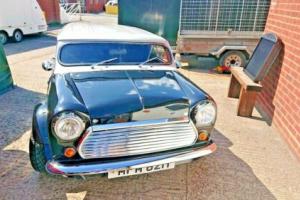 Classic Mini Van   1983