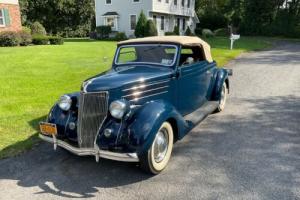 1936 Ford Convertible Cabriolet Photo
