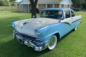 1956 Ford Fairlane club sedan
