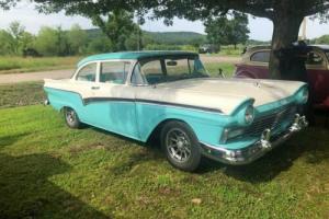 1957 Ford 300 Photo