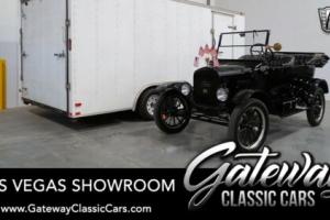 1925 Ford Model T with 18' trailer Photo