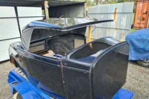 Hot rod 32 Ford Roadster floppy body Photo