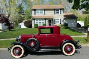 1931 Chevrolet Independence 3 window