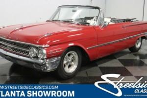 1961 Ford Galaxie Sunliner Convertible