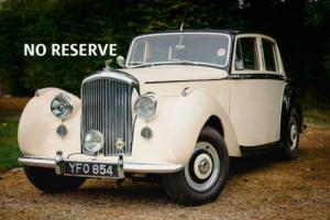 Bentley MK V1 - Older Restoration With Great Patina Photo