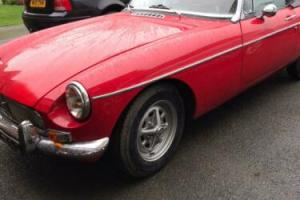 MGB Roadster 1971 Unfinished Project with £3k of Parts Photo