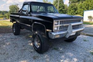 1982 Chevrolet C10/K10 Custom Deluxe 4x4 Short Bed Custom Deluxe