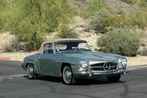 1959 Mercedes-Benz 190-Series Photo