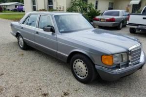 1989 Mercedes-Benz 300-Series Photo