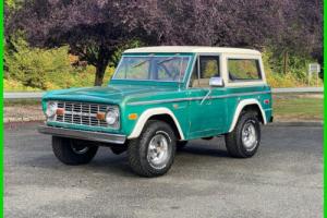 1972 Ford Bronco 1972 Bronco Sport 302, 3 Speed, US Indy Mags, BF Goodrich Photo