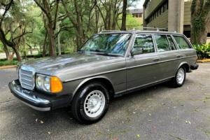 1983 Mercedes-Benz 300-Series *RARE*NO RESERVE!*Turbodiesel W123 Touring Estate