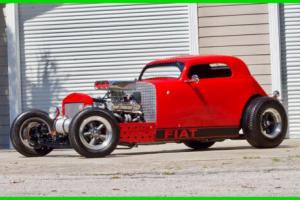 1937 Fiat Topolino Topolino Street-Rod / 5.7L 350 V8 / Hydraulic 1-Piece Cab