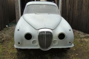 Daimler V8 250 Automatic 1969 running driving project 57K, Not the mk2 Jaguar Photo