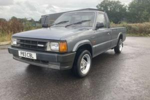 Mazda B2000 pick up ... P reg Photo