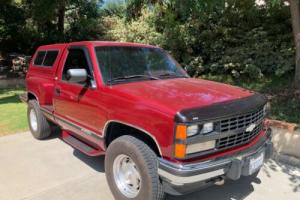 1988 Chevrolet C/K Pickup 1500 Leer Cap and bed fully carpeted Photo