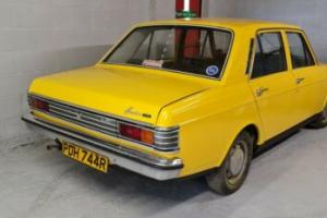 1976 Hillman Hunter Deluxe 1725cc - Free Road-TAX and MOT Exempt Photo