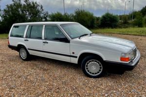 VOLVO 940 SE AUTOMATIC ESTATE JUST 59,000 ORIGINAL DOCUMENTED MILES FROM NEW Photo