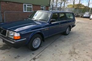 VOLVO 240 ESTATE 1986 IN EXCELLENT COLLECTION THROUGHOUT VERY LOW MILES CLASSIC Photo