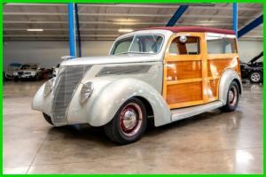 1937 Ford Woody Woody Wagon