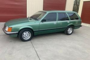 Holden VH Commodore wagon V8 4 speed