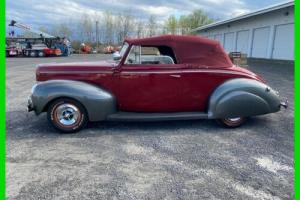 1940 Ford Convertible Photo