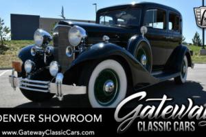 1933 Cadillac Sedan Sport Sedan