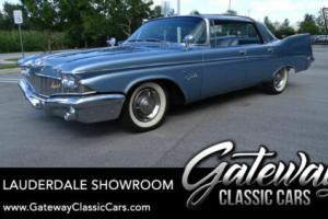 1960 Chrysler Imperial Crown Photo
