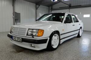 1986 Mercedes-Benz 300E E
